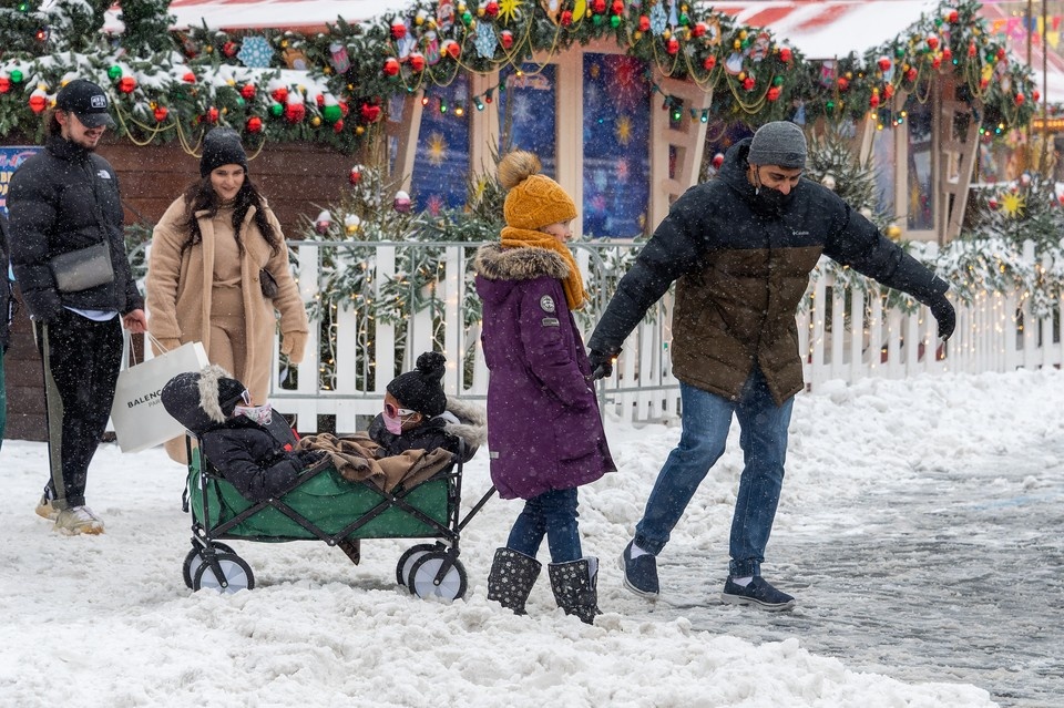    Путин отметил, что В РФ нужно улучшить систему поддержки для многодетных семей Михаил ФРОЛОВ