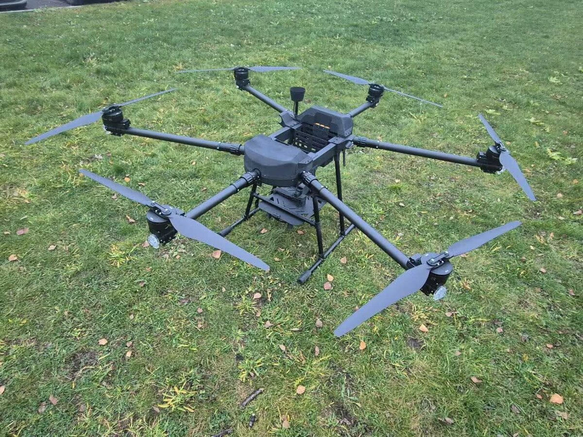   Грузовой дрон «Чёрный коршун-9» компании «Дронакс»