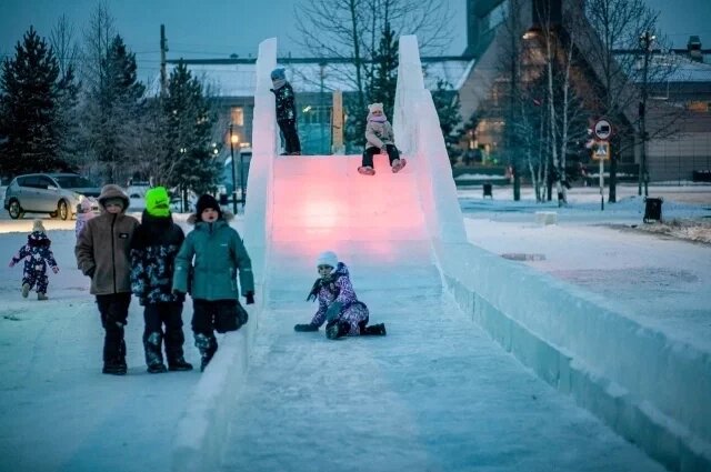    Где в Уфе этой зимой покататься на ледовых горках?