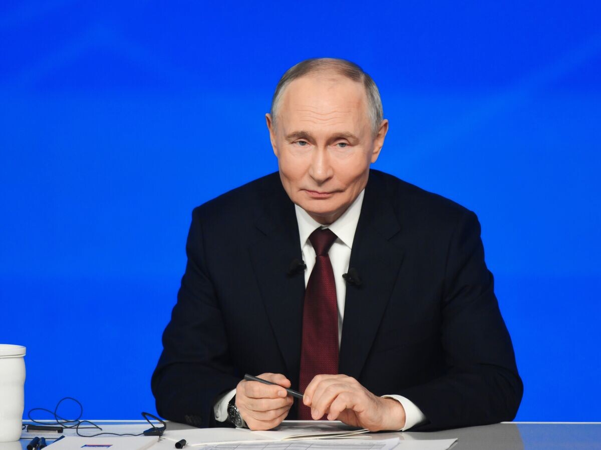    Президент РФ Владимир Путин отвечает на вопросы во время специальной программы "Итоги года" в Москве | © РИА Новости / Григорий Сысоев