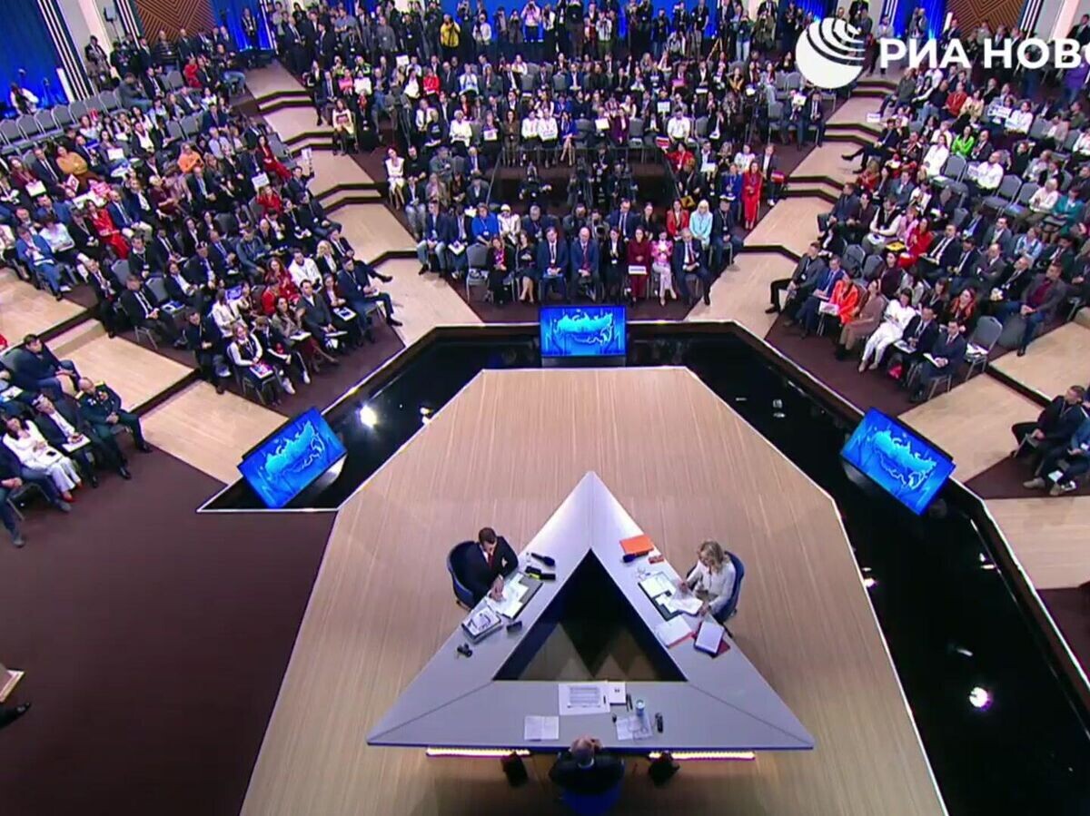    "В Господа, который с нами и который никогда не оставит Россию" – Путин о том, во что верит | © РИА Новости