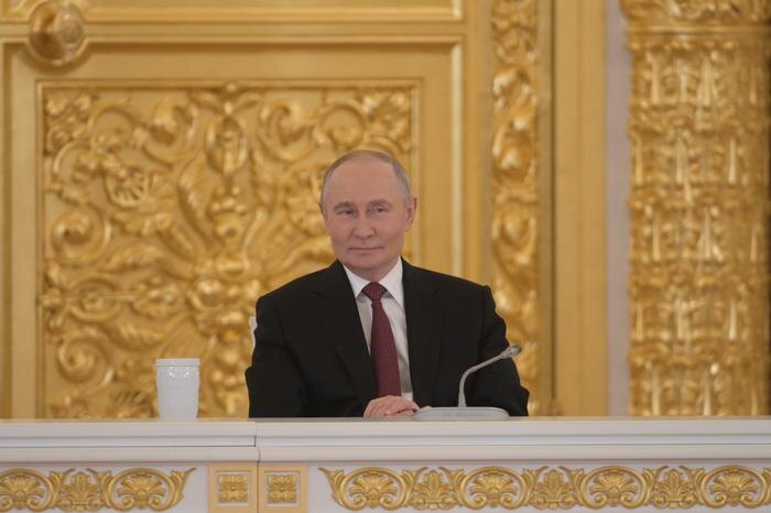 Владимир Путин. Обложка © Life.ru