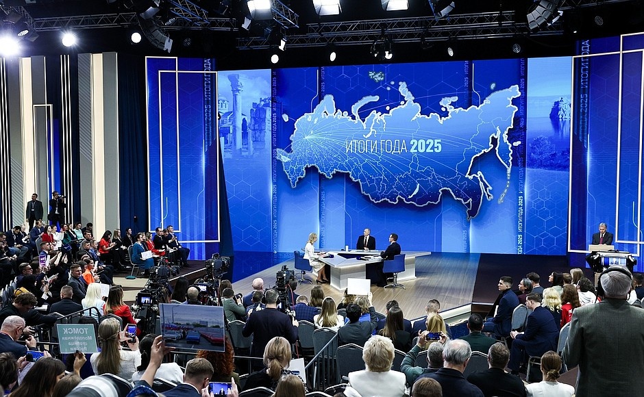    На прямую линию с президентом поступило около 2,8 млн обращений