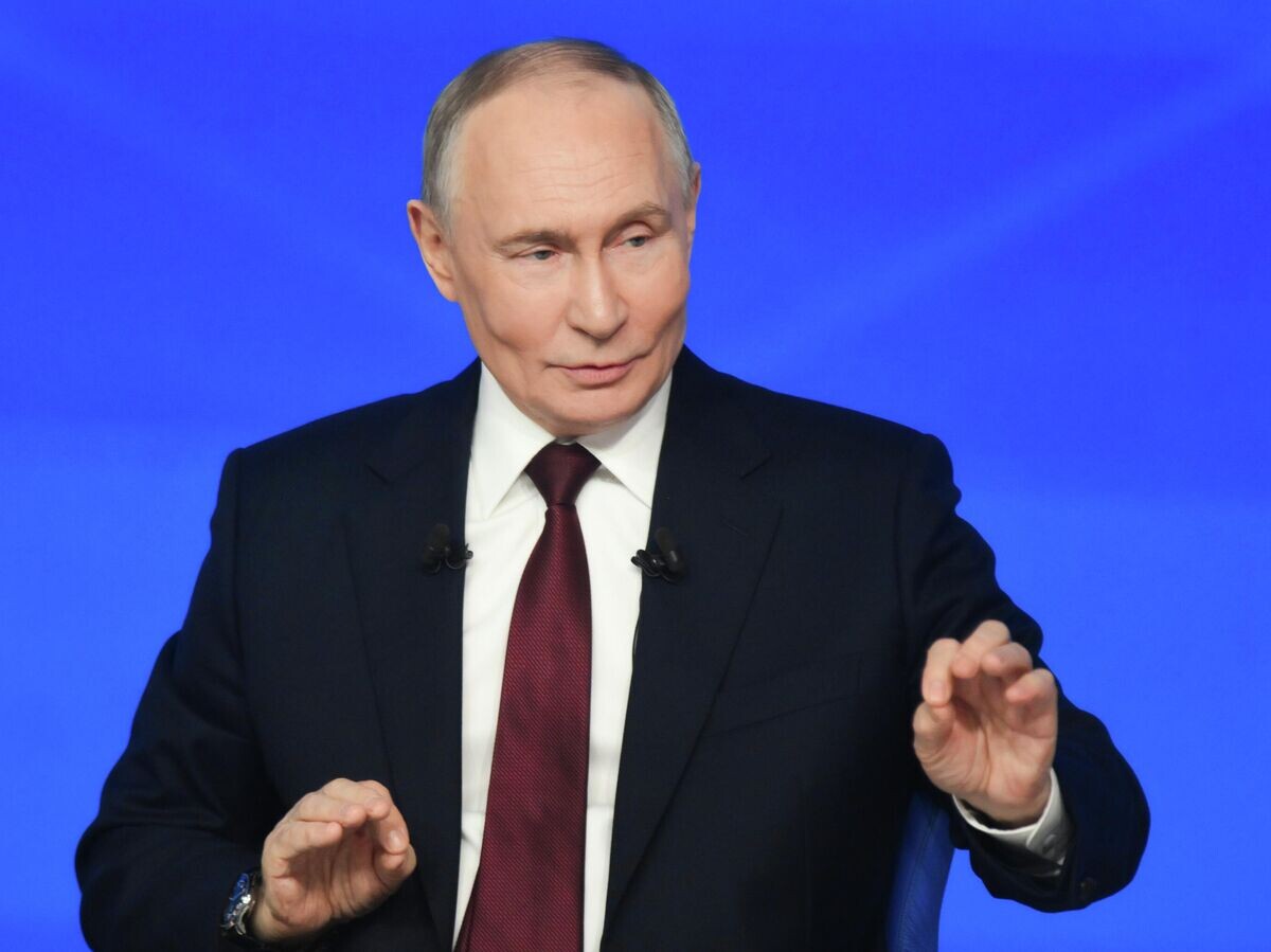    Президент РФ Владимир Путин отвечает на вопросы во время специальной программы "Итоги года" в Москве | © РИА Новости / Григорий Сысоев