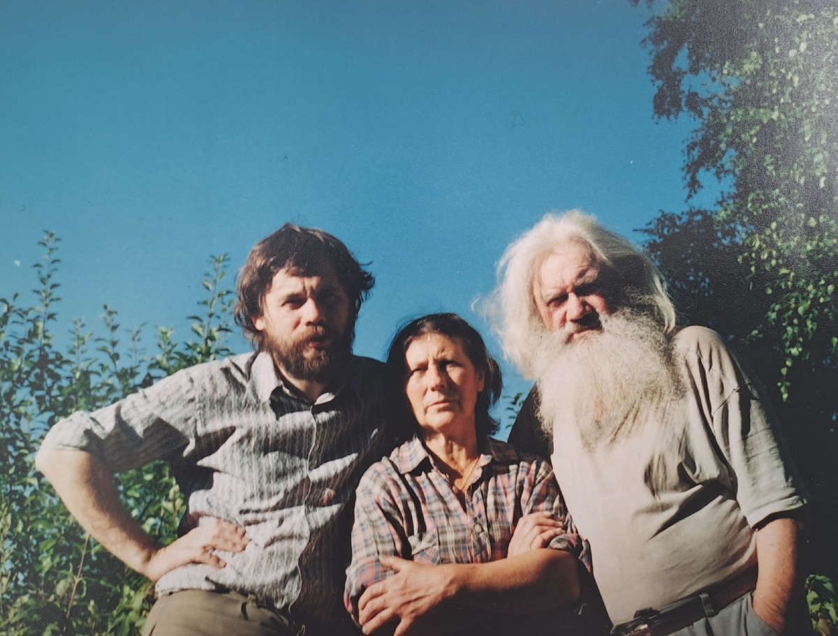 Сергей Носов с родителями, 1997 год