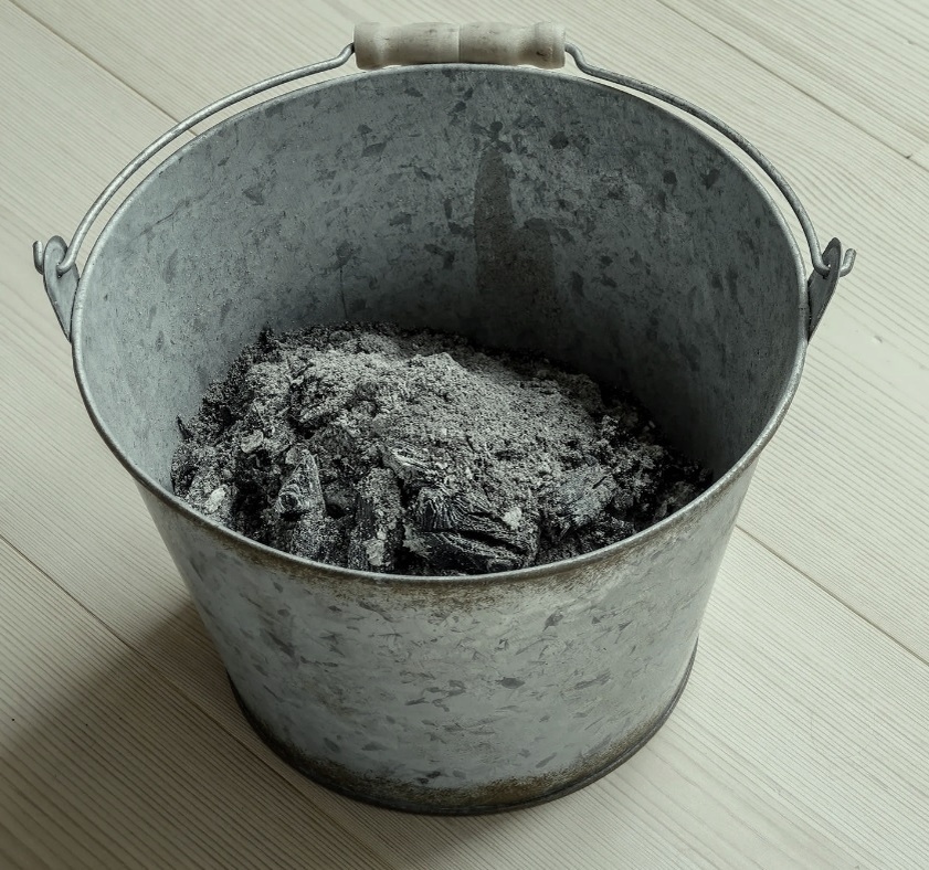 1. Сортировка мусорного ведра