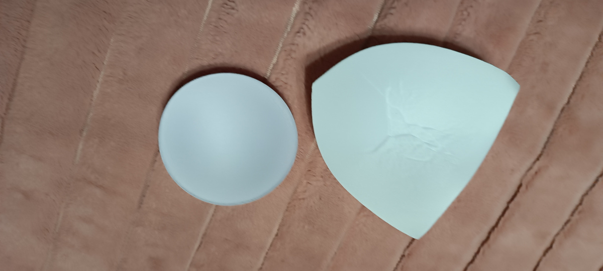 Ну вот что было - просто недоразумение нулевого размера! - и что должно было быть. Ну, может, второй или третий, не знаю. До Анны Семенович далеко.