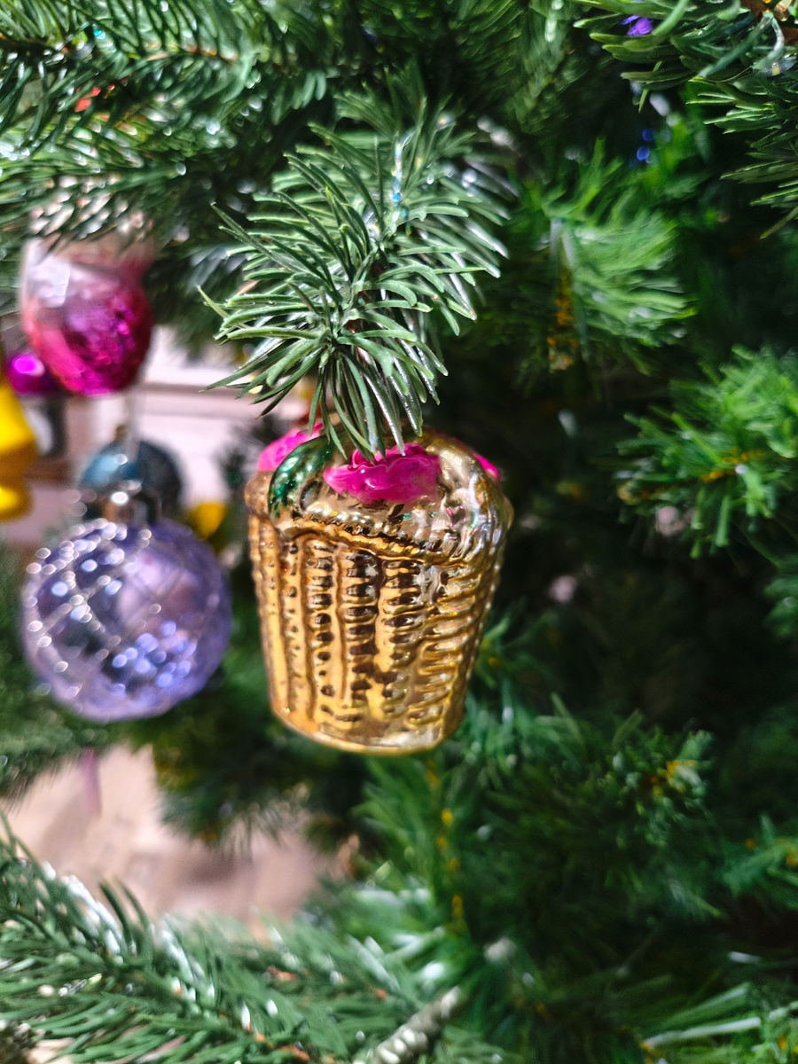 Эту игрушку дарили моей маме, когда она была ребёнком 