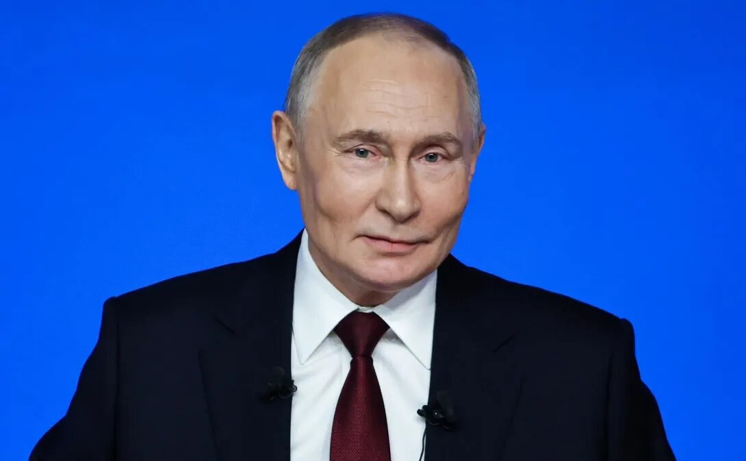 Владимир Путин в онлайн-режиме отреагировал на снижение Банком России ключевой ставки. Фото:
kremlin.ru