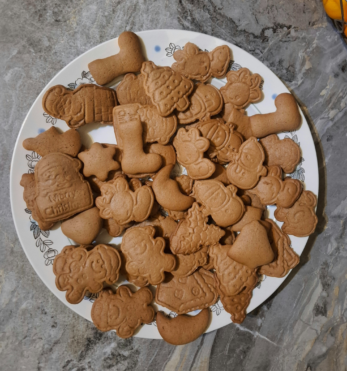 Пряники и без глазури получились прикольные