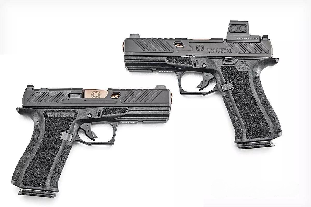 Пистолет Shadow Systems CR920XL является частью линейки Elite, выпускаемой данным производителем. Он создан с учетом современных требований к скрытому ношению, включая компактный профиль, длинную рукоятку для удобства управления, магазин, вмещающий более 15 патронов, и затвор средней длины.