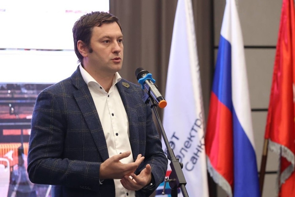    В комитете Енокаев главенствовал с 2022 года. Фото: пресс-служба Комтранса