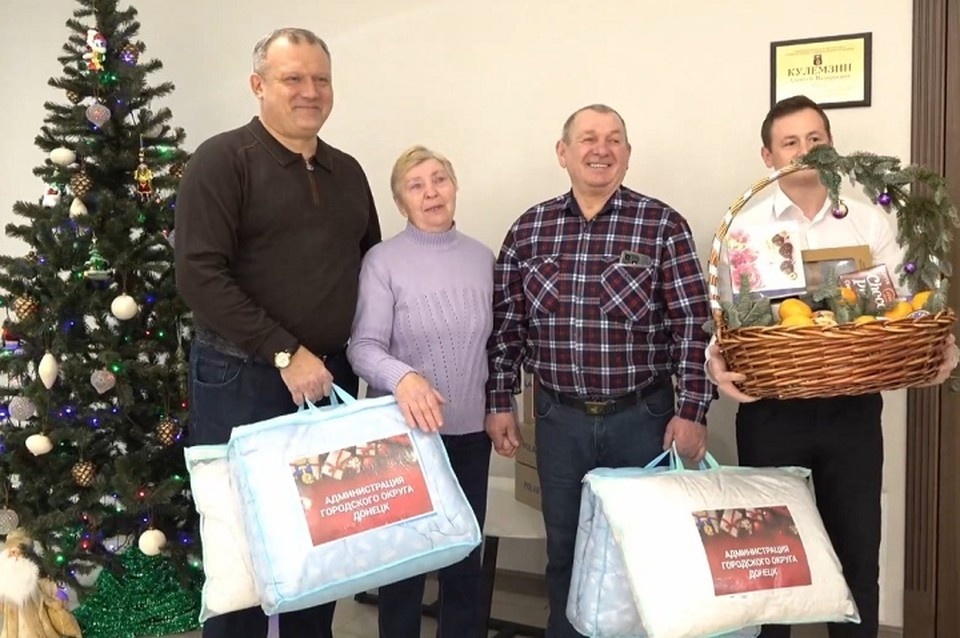    Алексей Кулемзин пожелал семье крепкого здоровья, благополучия, добра и исполнения всех заветных желаний. Фото: ТГ/Кулемзин