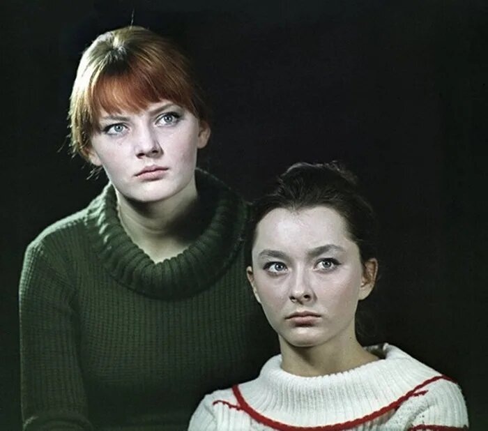 Марианна и Анастасия Вертинская.