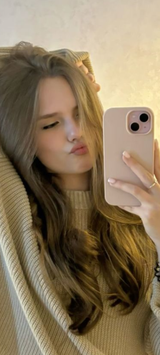 Ну можно сказать друга а так вы поняли кого! 