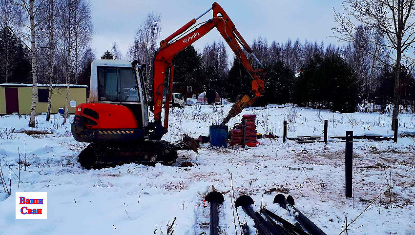 Фундамент под баню. Монтажи винтовых свай зимой