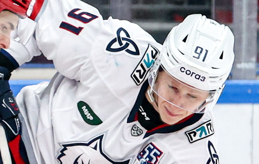    Нападающий "Нефтехимика" Булат Шафигуллин  Сергей Бобылев/ТАСС