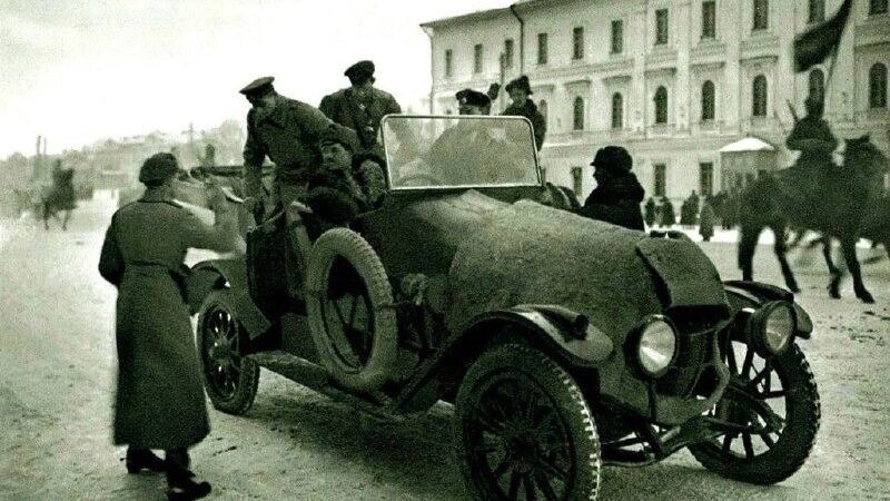    1919 год, февраль главнокомандующий Русской армией в Екатеринбурге   Группа ВКонтакте «Старые фото Екатеринбурга и Свердловской области»