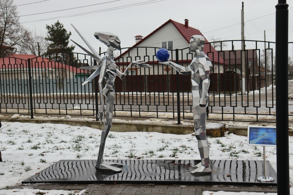    Идея объекта принадлежит Дарье Евстратовой из Красноярска, а изготовил его Алексей Плитин из Подмосковья. Фото: Сасовский краеведческий музей.