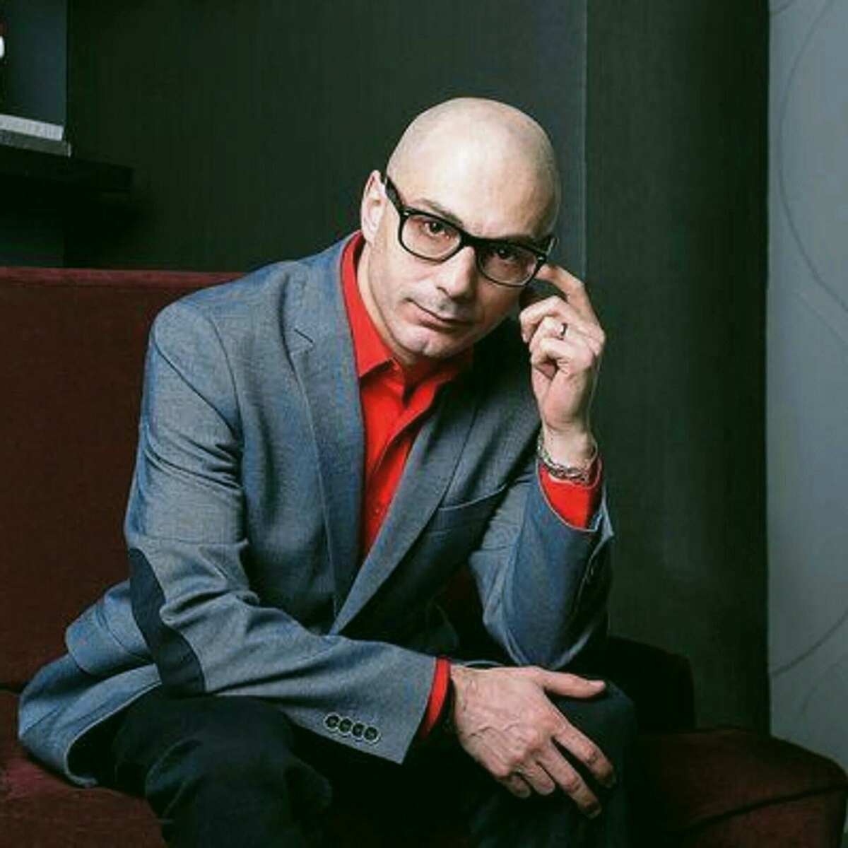 Из открытых источников в интернете. Радиоведущий, публицист и журналист Армен Гаспарян.