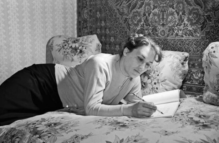 Нонна Мордюкова в молодости