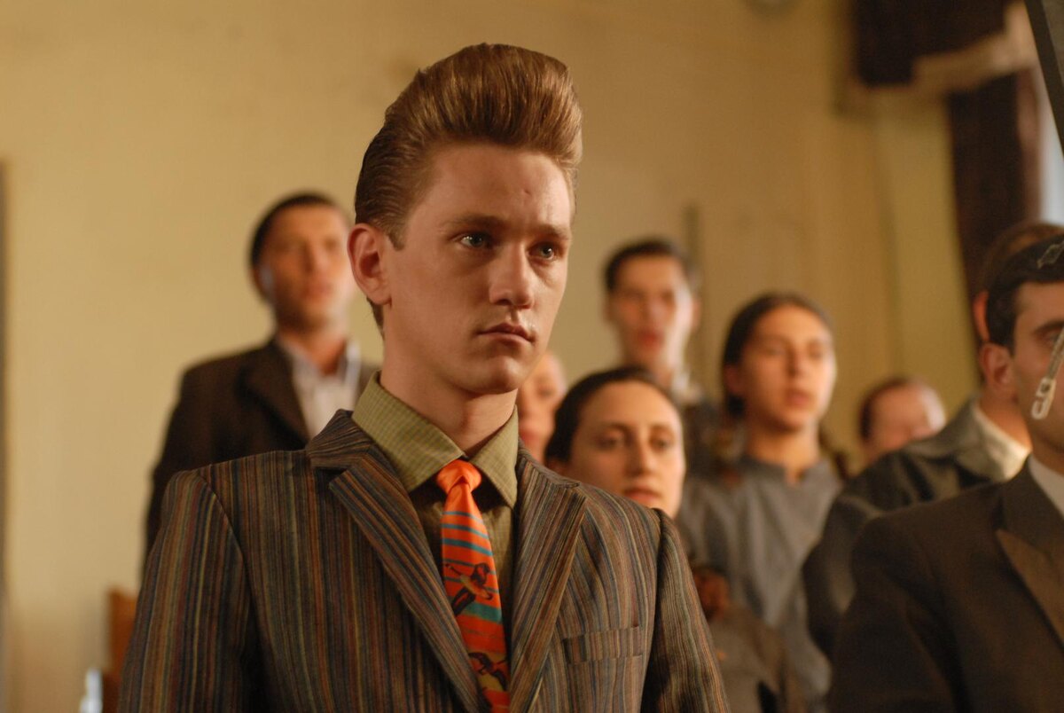 Кадр из фильма "Стиляги" (2008)