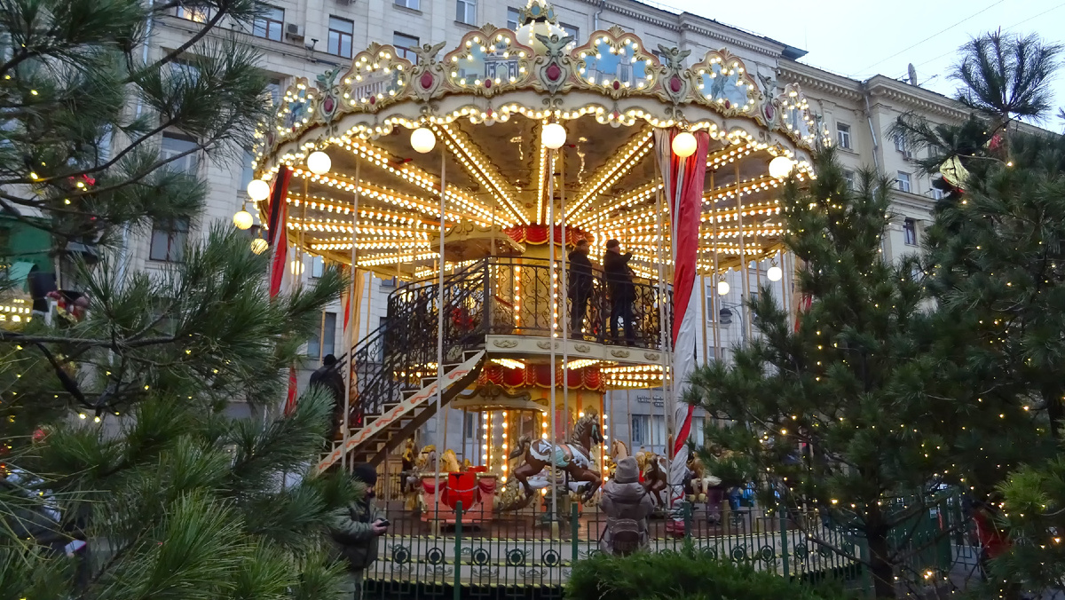 Карусель в Москве