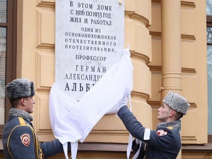     Фото: пресс-служба Смольного.
