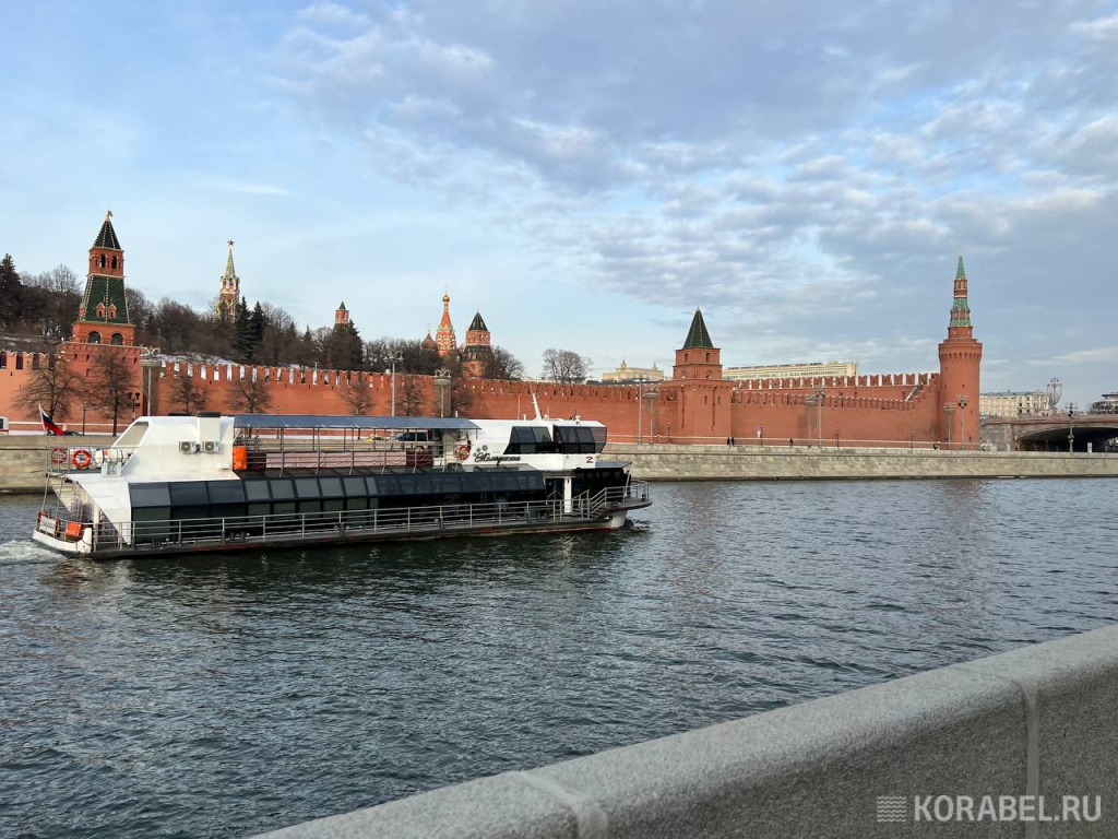 Зимняя навигация в Москве / Фото: Корабел.Ру  📷
