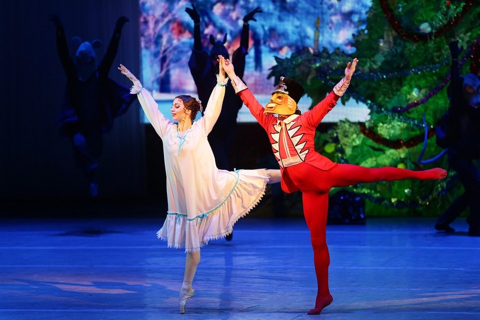    В Донецке подготовили обширную программу мероприятий с 22 по 28 декабря. Фото: Донбасс Опера