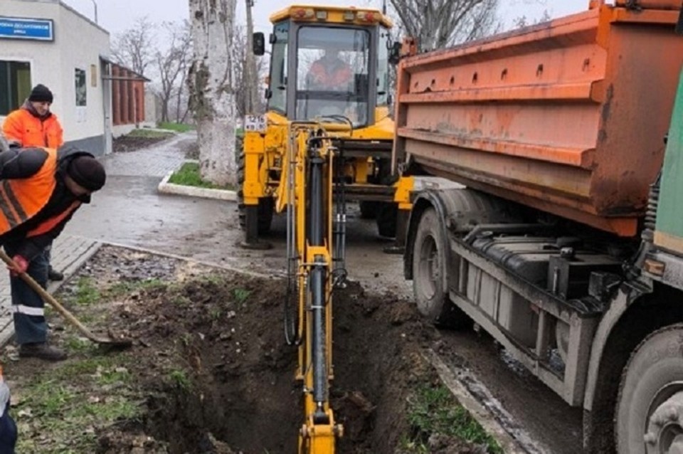    Новый колодец позволит избежать подтоплений во время непогоды. Фото: Администрация Мариуполя