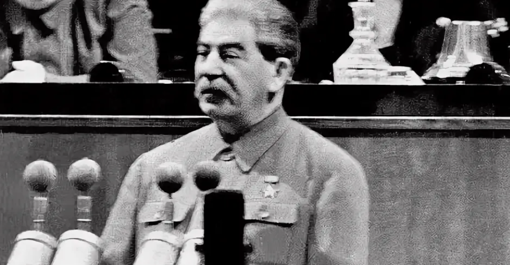 Запрещённое выступление вождя: Чем октябрьская речь 1952 года шокировала партийцев