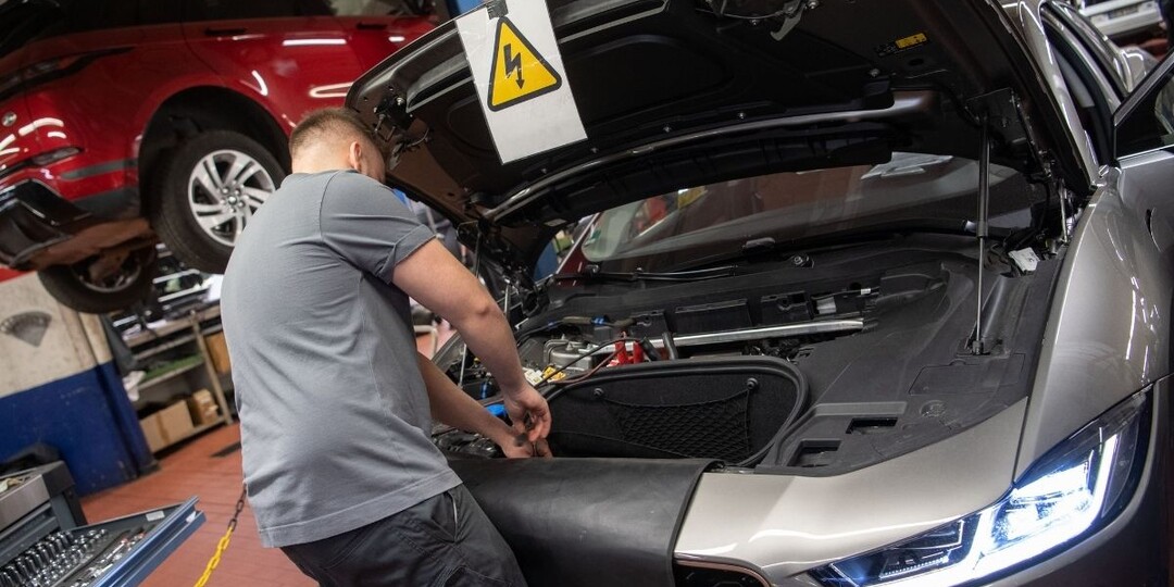 Бизнес-Идея: Автосервис для электромобилей в 2026 году. Разбор ниши с бизнес-планом и интересными фактами