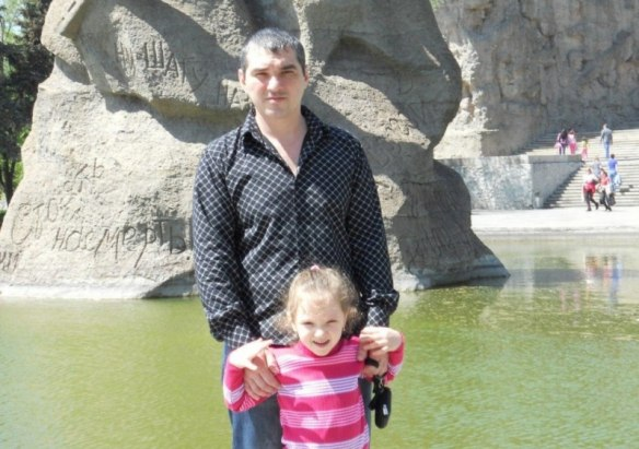 Волгоградец спас из пожара трёх девочек и потушил огонь