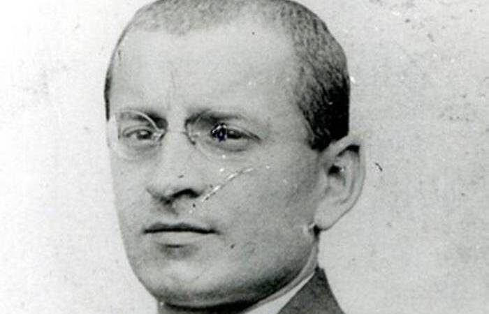 Константин Челпан.