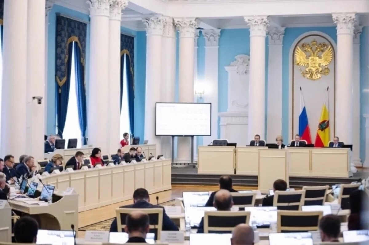    Обновлённый состав депутатского корпуса активно включился в работу.