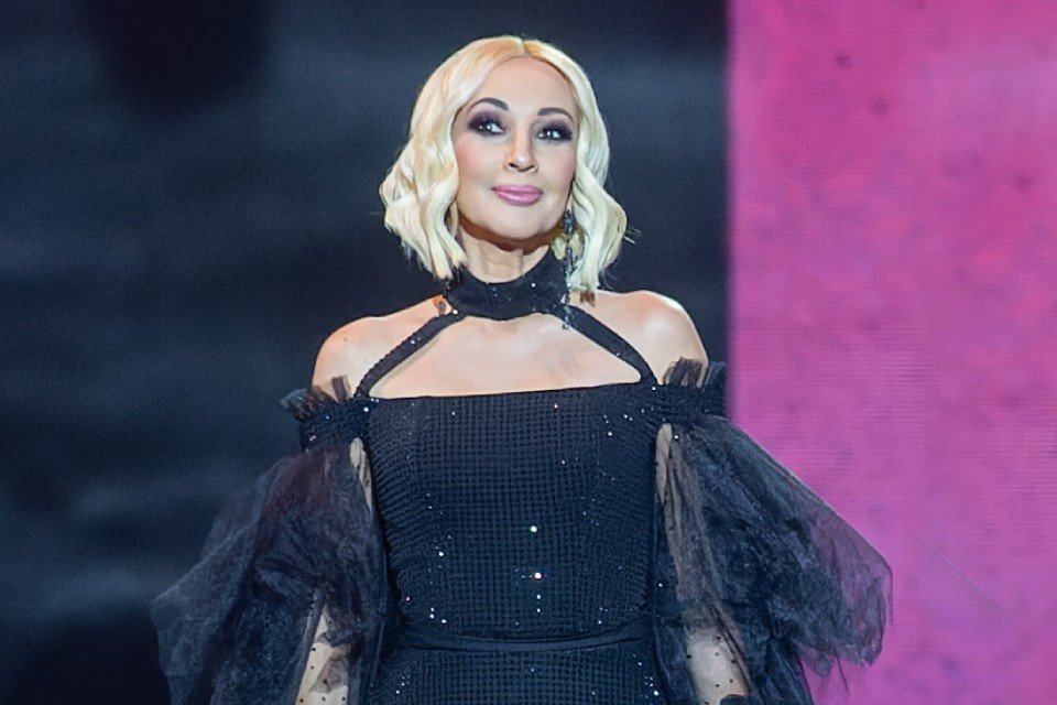    Певец Лазарев отверг решение Леры Кудрявцевой постричь каре Михаил ФРОЛОВ