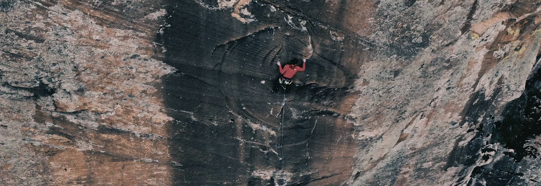 скалолазы сюжет, чем закончился фильм скалолазы