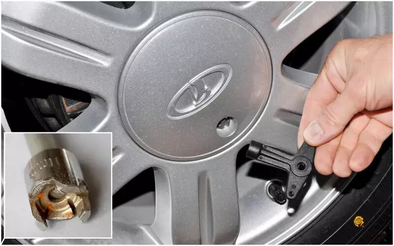    универсальный ключ для снятия колпаков на Ларгусе можно изготовить своими руками.