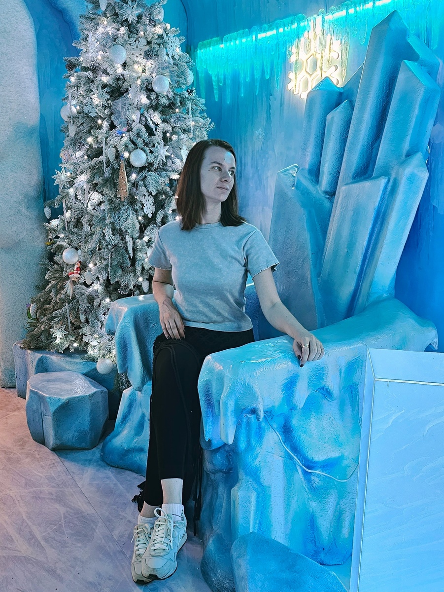 Сижу на троне волшебника, желание загадываю