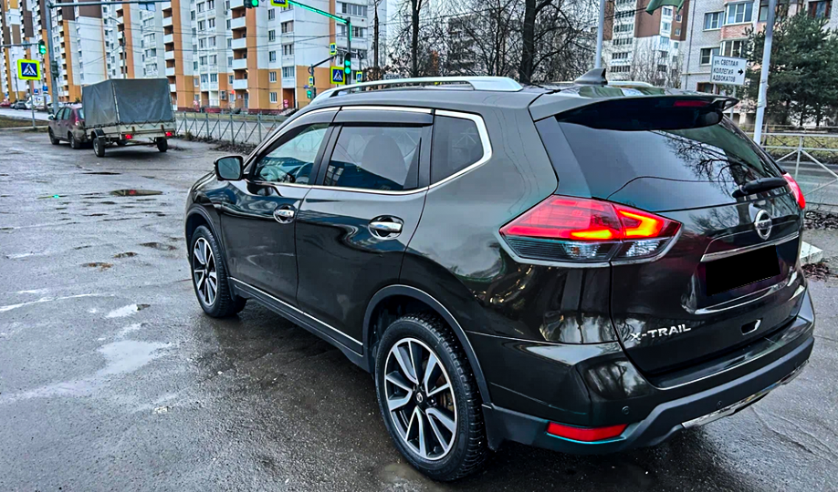 Друг взял новый Haval Jolion в кредит, а я - 5-летний Nissan X-Trail за наличку. Прошел год: считаем расходы на ремонт и потерю стоимости