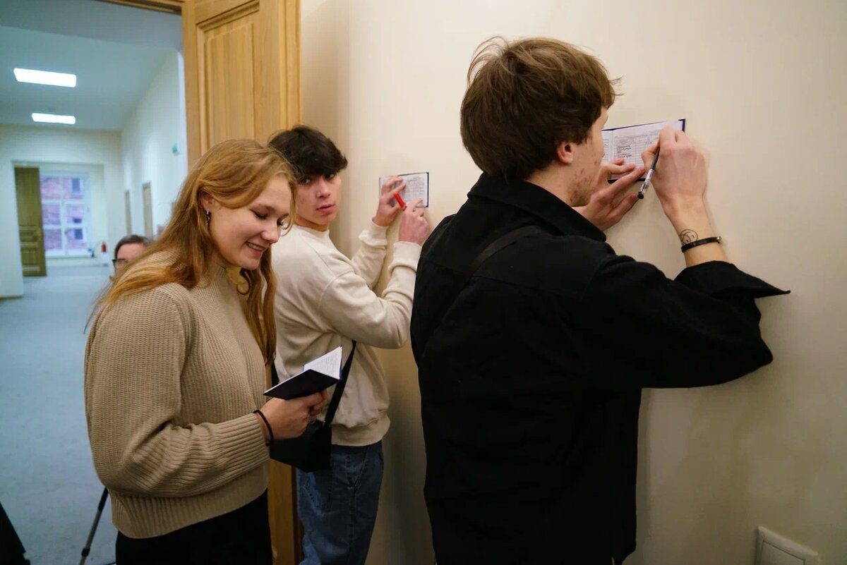 Студенты МосГУ получают зачёт