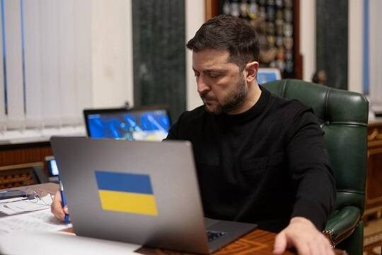   Захарова рекомендовала Зеленскому перестать «употреблять» после его слов о нескольких Путиных