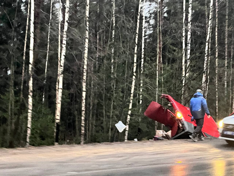    Всё в пене: Появились фото с места массовой аварии в ПрионежьеАлександр Яковлев