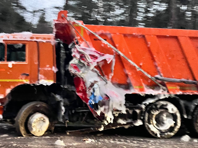    Всё в пене: Появились фото с места массовой аварии в ПрионежьеАлександр Яковлев