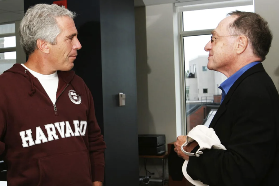 Эпштейн и адвокат и профессор Гарвардского университета Алан Дершовиц / Фото: House Oversight Committee Democrats
