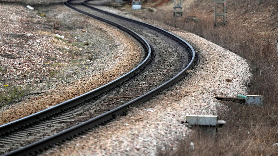     Обломки БПЛА упали на железную дорогу в Воронежской области ИЗВЕСТИЯ/Дмитрий Коротаев