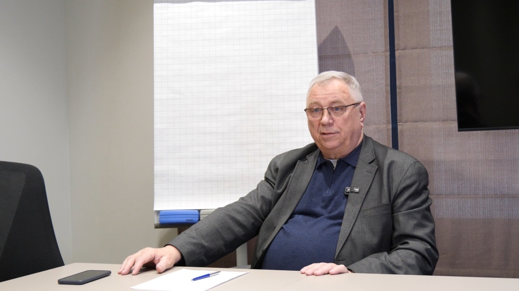 П. Староверов