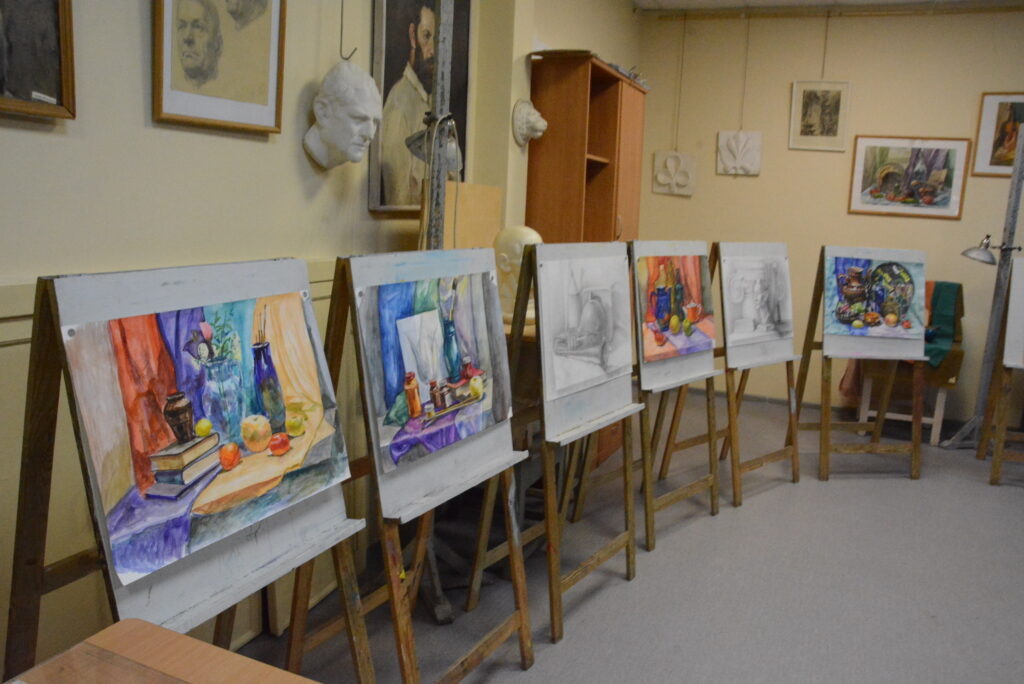 Листайте вправо, чтобы увидеть больше изображений