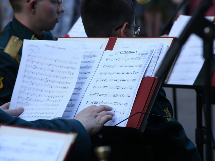   Лилия Шарловская